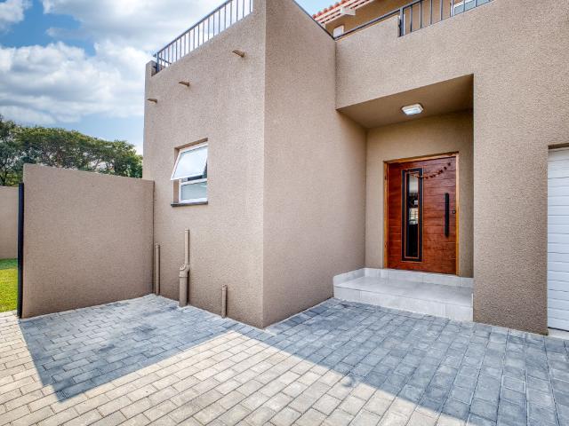 4 Bedroom House in Craigavon