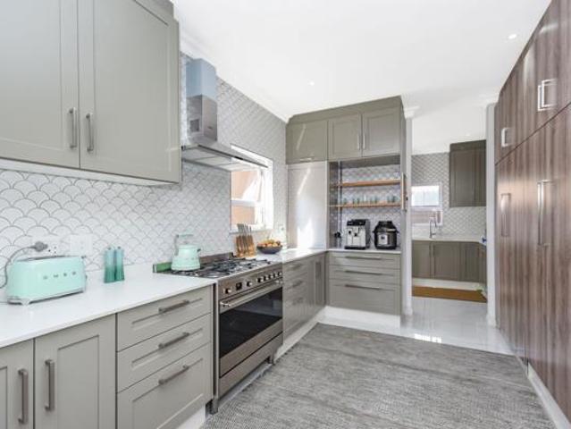 4 Bedroom House in Craigavon