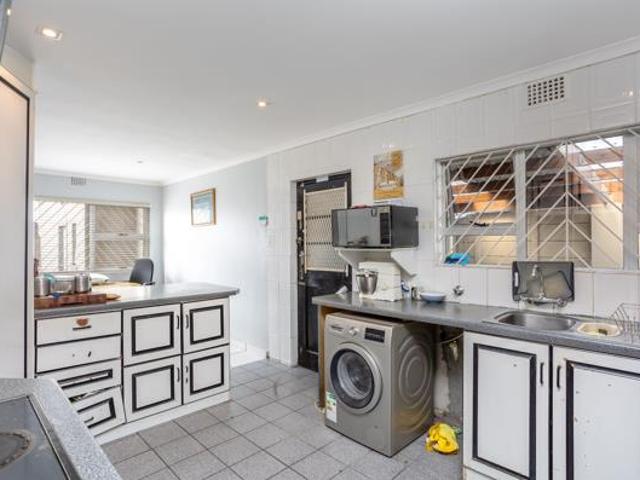 4 Bedroom House in Crawford