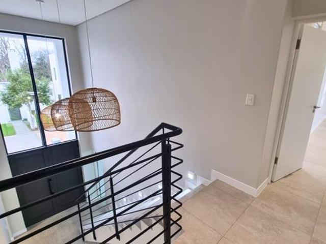 4 Bedroom House in Croydon