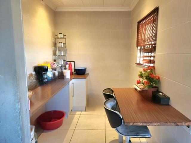 4 Bedroom House in Cultura Park