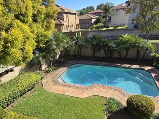 4 Bedroom House in Amberfield