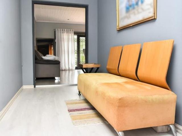 4 Bedroom House in Abbotsford