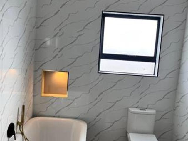 4 Bedroom House in Aerorand