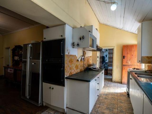 4 Bedroom House in Alexandria