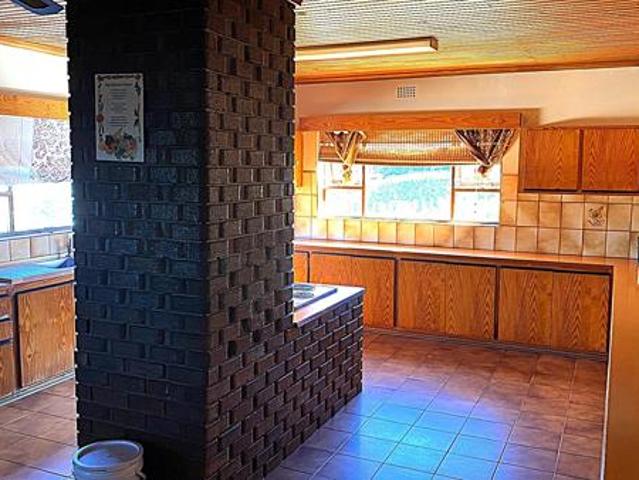 4 Bedroom House in Alexandria