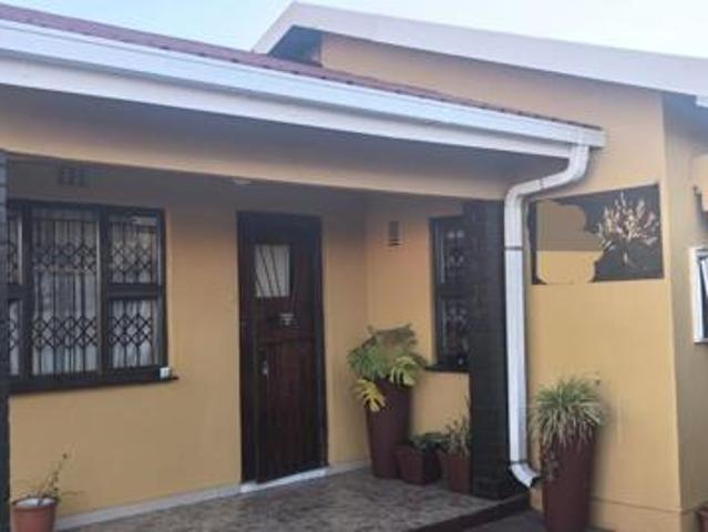 4 Bedroom House in Aloe Park