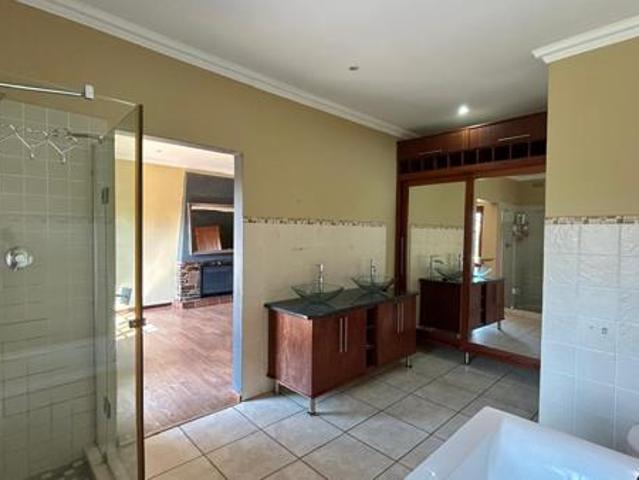 4 Bedroom House in Aquapark