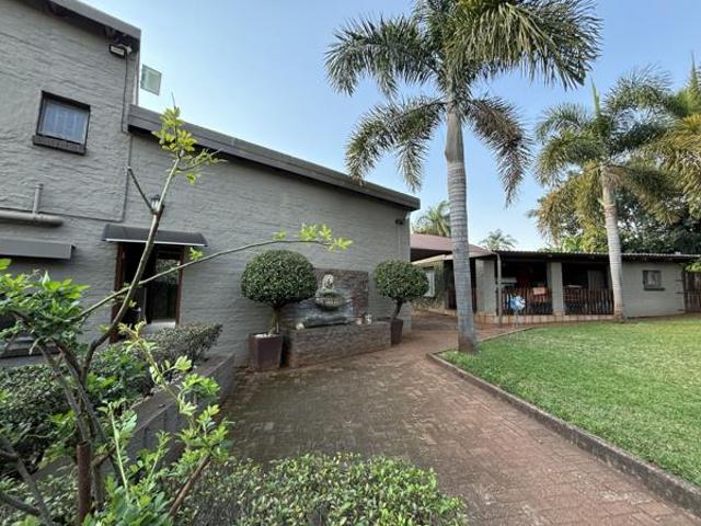 4 Bedroom House in Aquapark