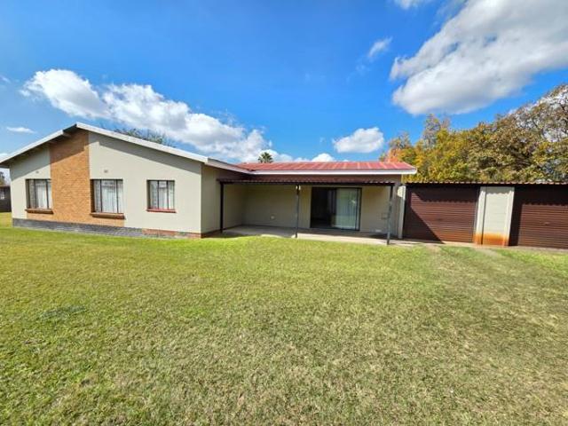 4 Bedroom House in Arbor Park