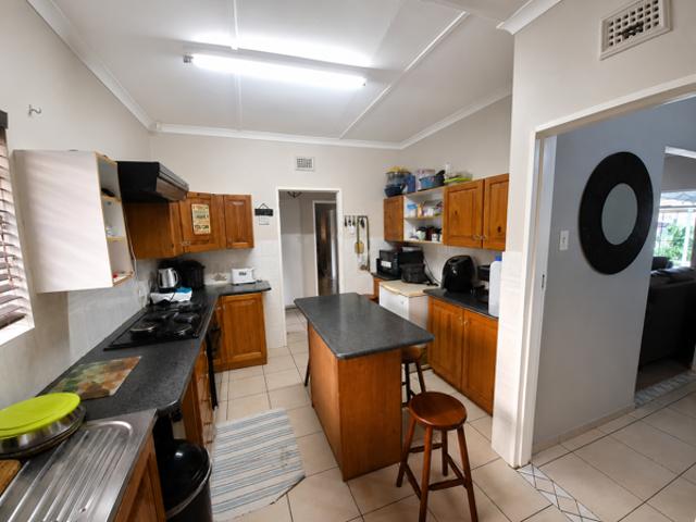 4 Bedroom House in Arboretum
