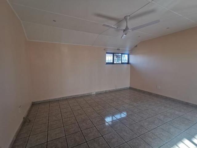 4 Bedroom House in Arboretum