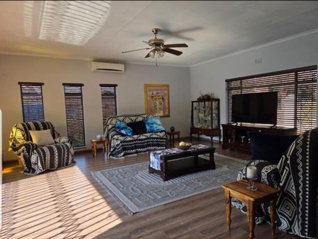 4 Bedroom House in Arcon Park