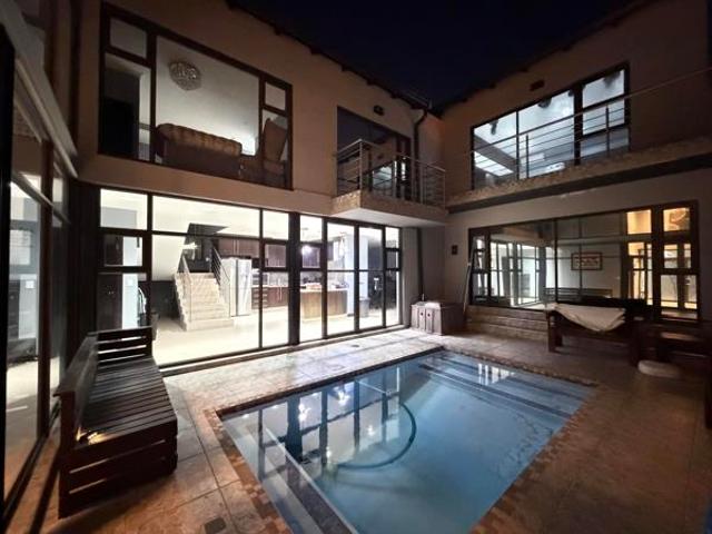 4 Bedroom House in Aspen Hills