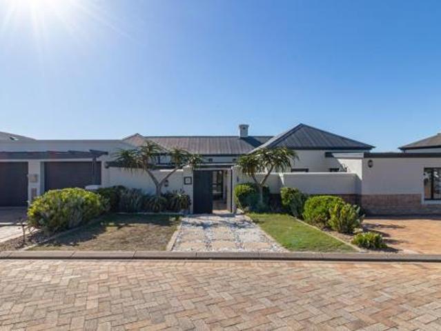 4 Bedroom House in Atlantic Beach Golf Estate