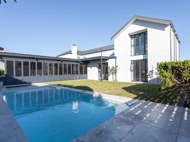 4 Bedroom House in Atlantic Beach Golf Estate