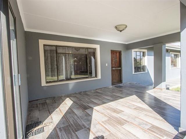 4 Bedroom House in Aviary Hill