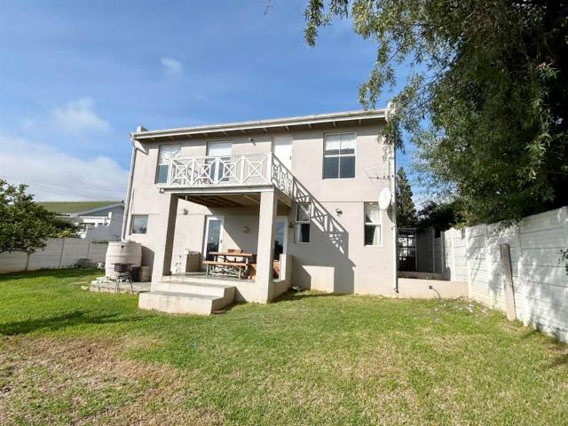 4 Bedroom House in Bot River