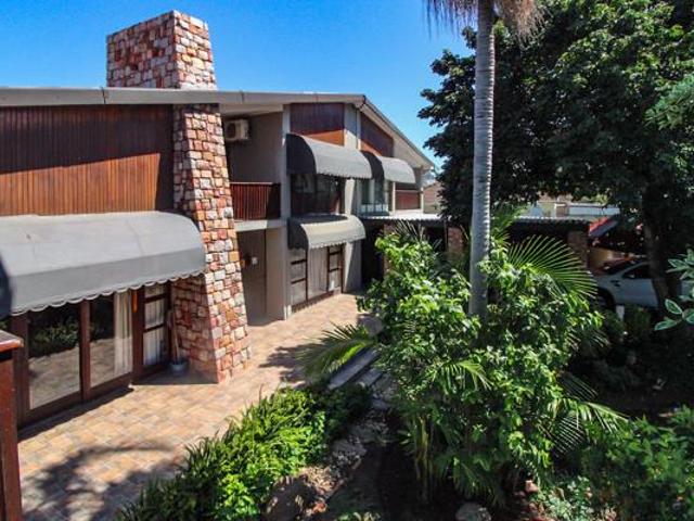 4 Bedroom House in Bothasrus