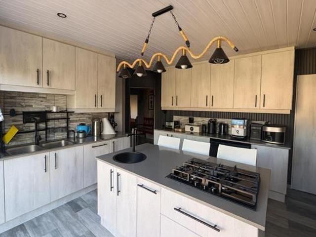 4 Bedroom House in Boknesstrand