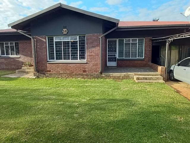 4 Bedroom House in Boksburg South
