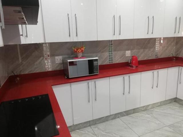 4 Bedroom House in Bombay Heights