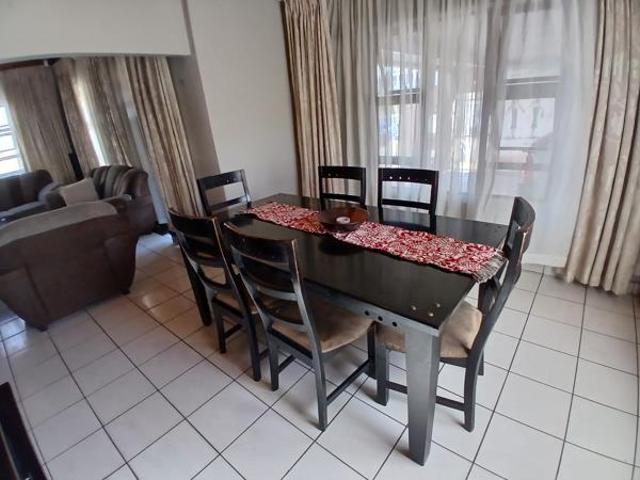 4 Bedroom House in Bonela