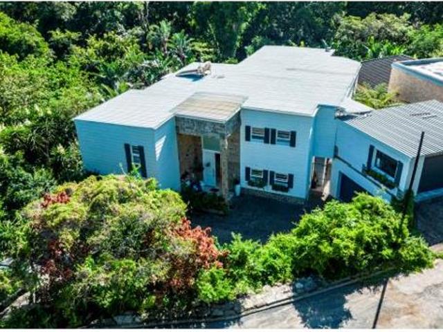 4 Bedroom House in Bonnie Doone