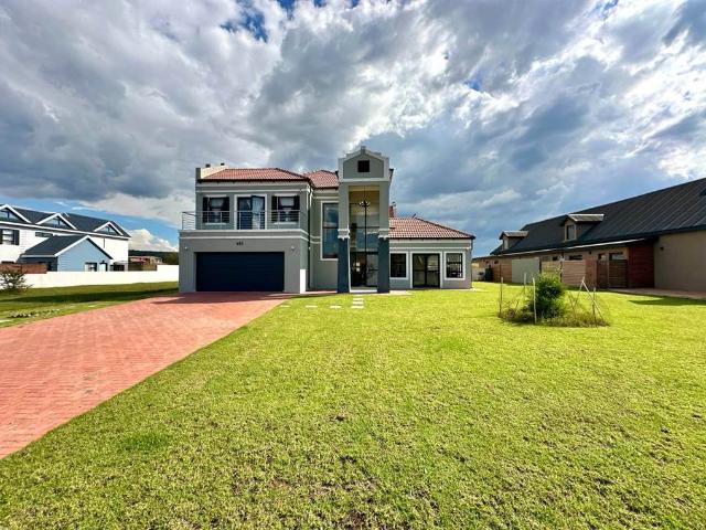 4 Bedroom House in Boschkop