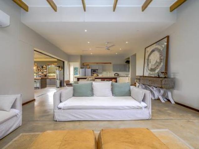 4 Bedroom House in Ballitoville