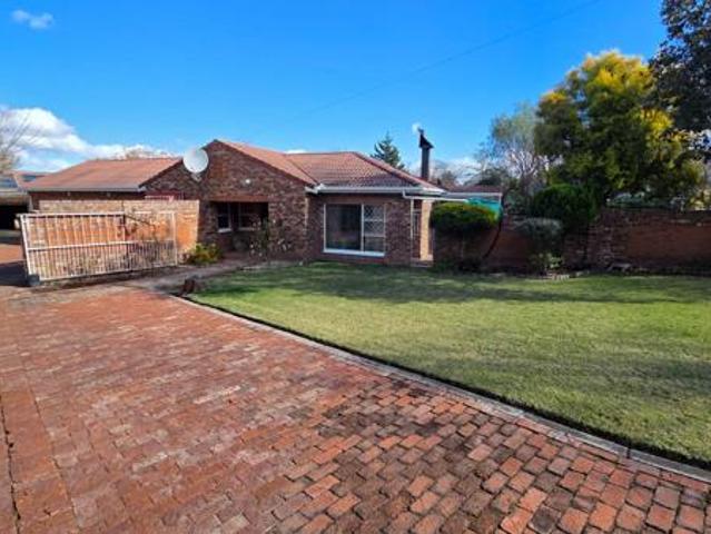 4 Bedroom House in Balmoral