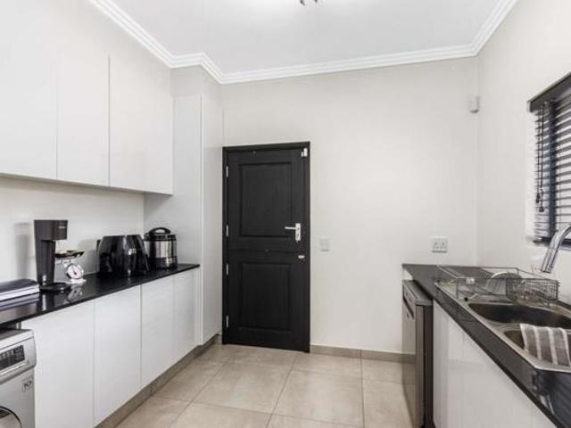 4 Bedroom House in Barbeque Downs