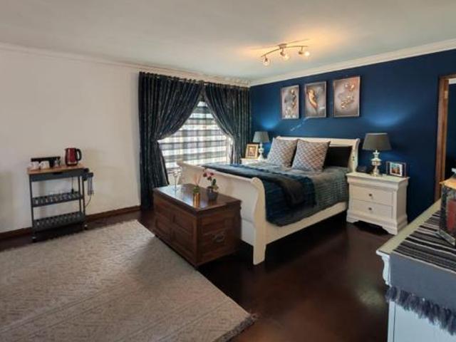4 Bedroom House in Bartlett