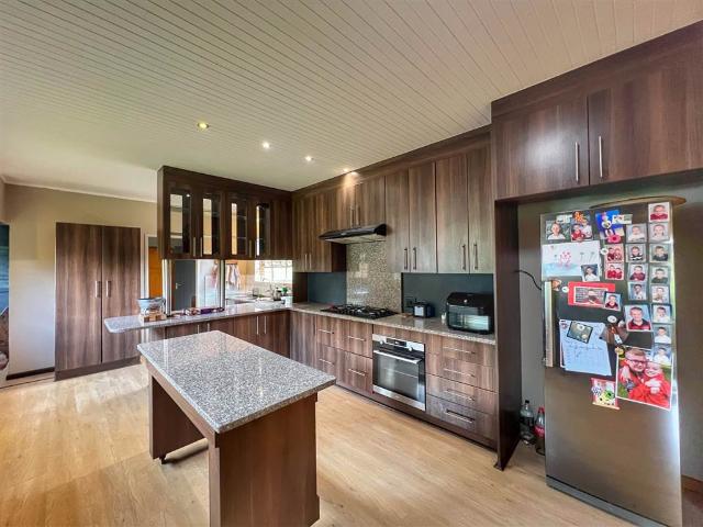 4 Bedroom House in Bashewa