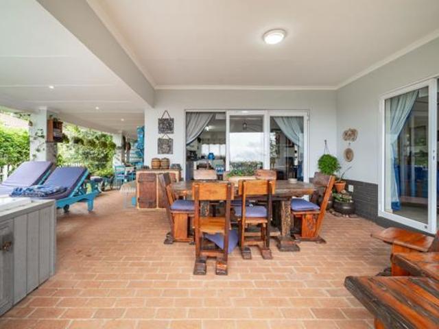 4 Bedroom House in Beverley Hills Estate