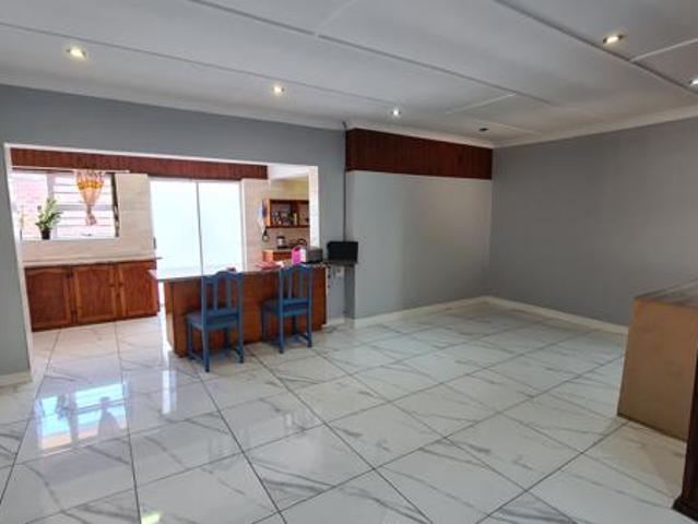4 Bedroom House in Beacon Bay