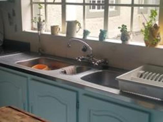 4 Bedroom House in Bedford