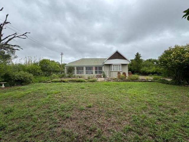 4 Bedroom House in Bedford