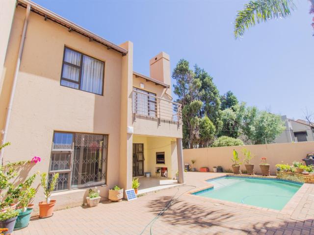 4 Bedroom House in Bedfordview