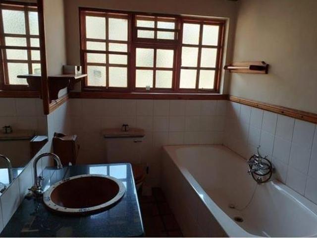 4 Bedroom House in Bela Warmbaths