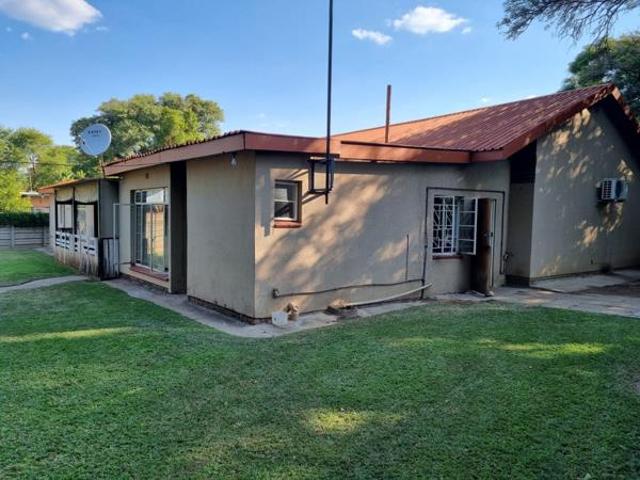 4 Bedroom House in Bela Warmbaths