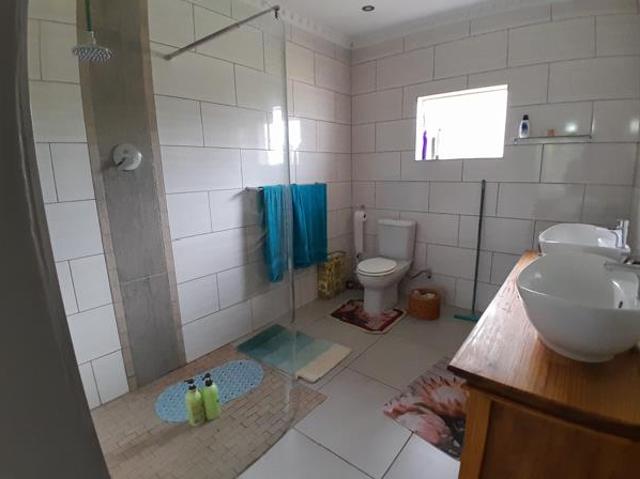 4 Bedroom House in Bela Warmbaths