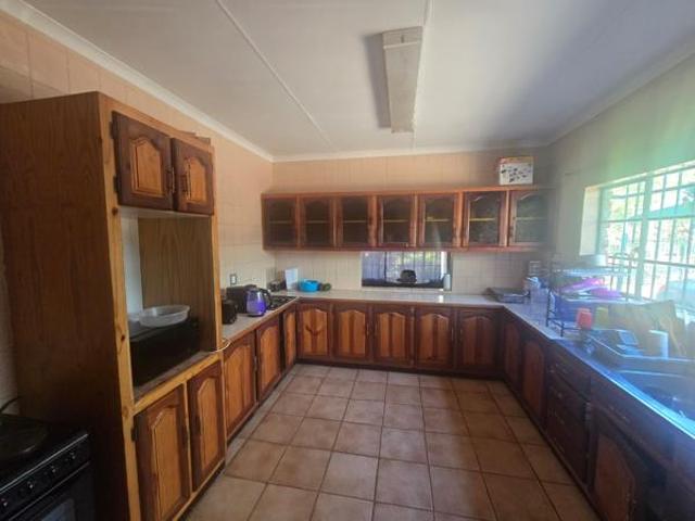 4 Bedroom House in Bela Warmbaths
