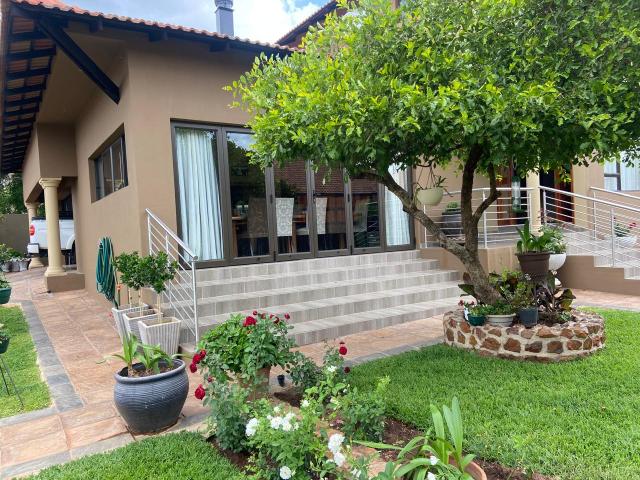 4 Bedroom House in Bela Bela