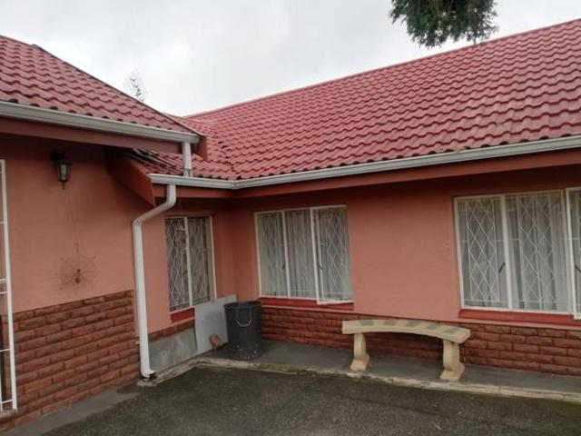 4 Bedroom House in Belfort Estate