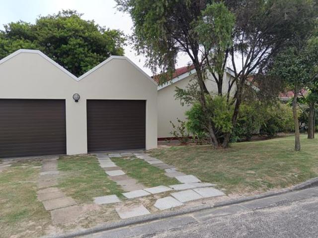 4 Bedroom House in Belhar
