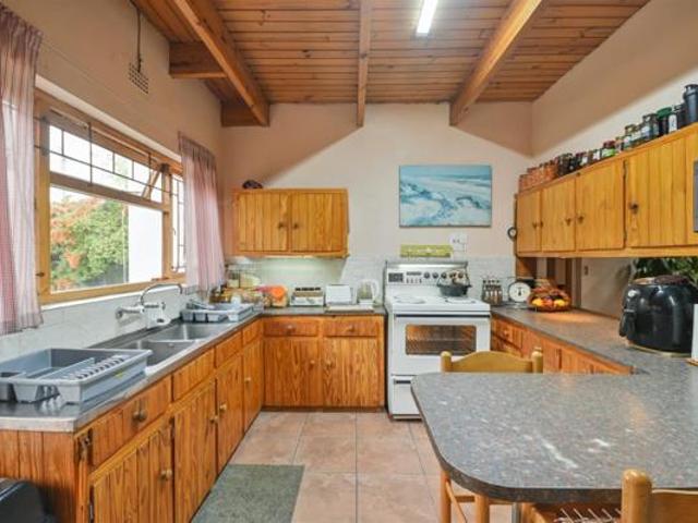 4 Bedroom House in Bellville Central