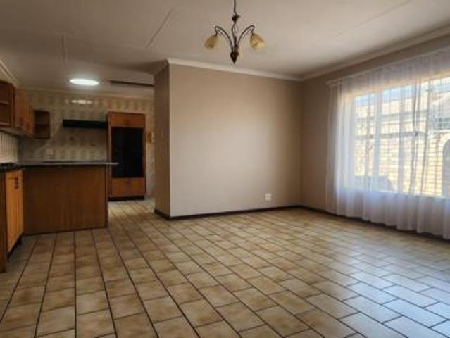 4 Bedroom House in Ben Fleur