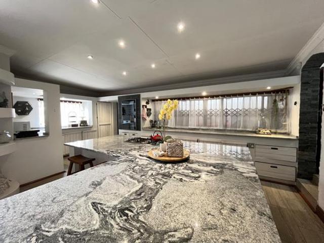 4 Bedroom House in Bendor Park