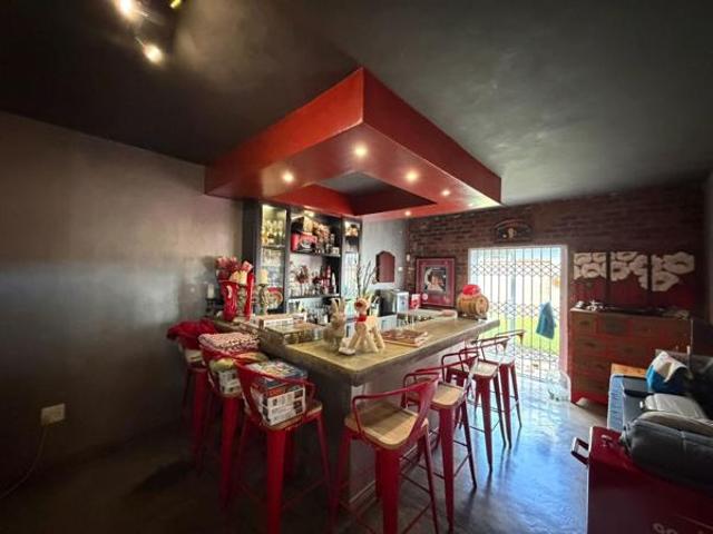 4 Bedroom House in Bendor Park